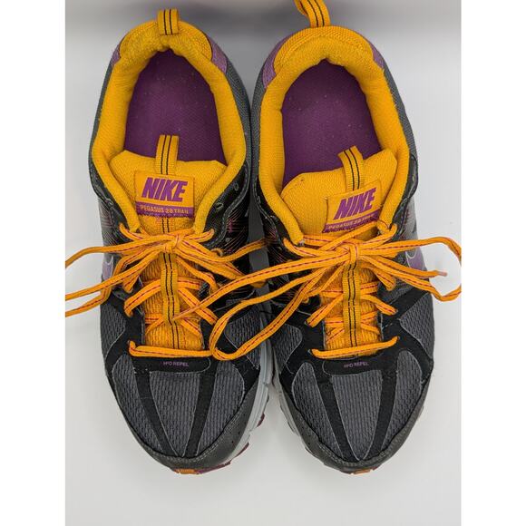 Nike Pegasus 28 Trail Women’s Black/Gold/Orange Running Sneakers - Picture 8 of 8